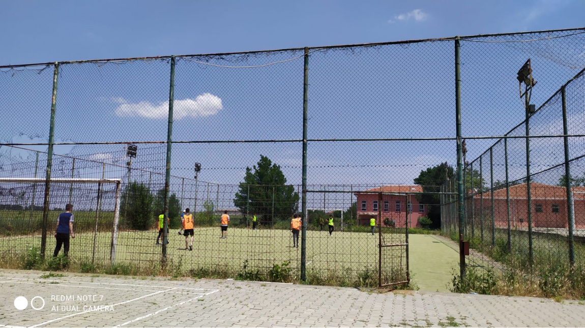 Sınıflar Arası Futbol Turnuvası Düzenlendi